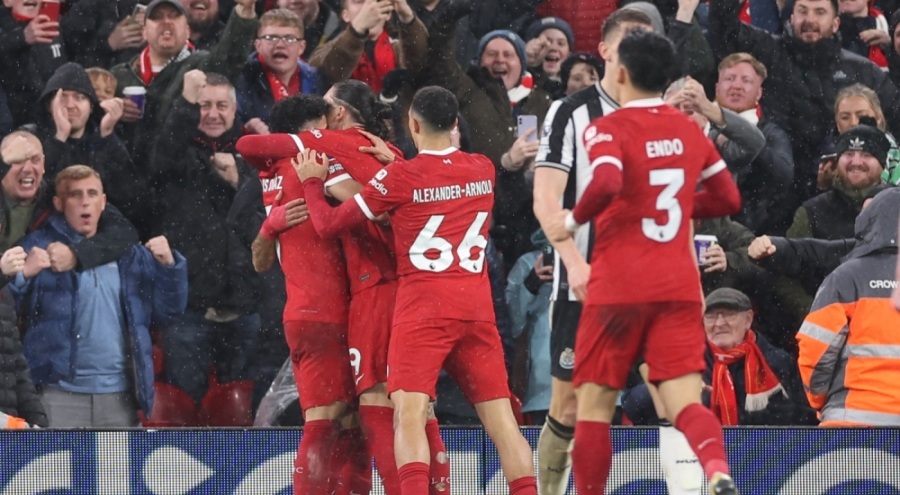 Premier Lig'de bu sezon liderlik 9 kez el değiştirdi