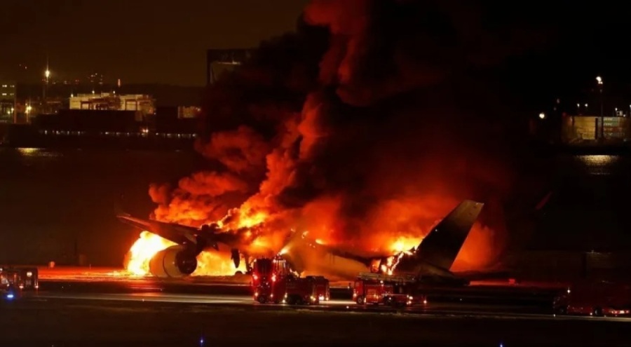 Japonya'da 2 uçak çarpıştı: Can kayıpları var