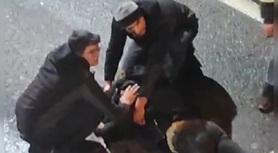 Tartışmanın acı sonu: üst geçitten atlayıp intihar etti