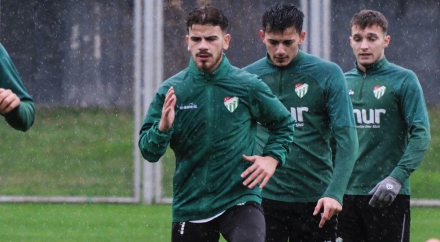 Bursaspor'da devre arası çalışmaları bugün başladı