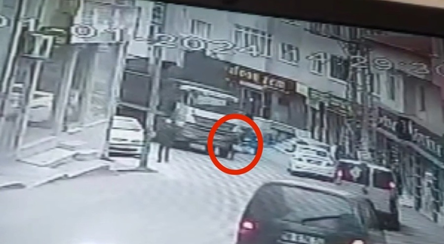 Bursa'da kaza sonucu yaşlı adam yaşam mücadelesi veriyor
