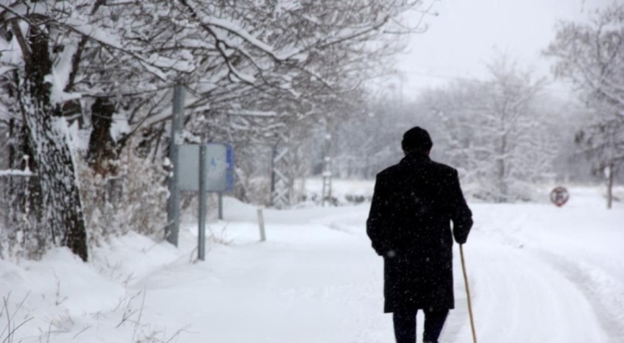 Erzincan'a yeni yılın ilk karı yağdı