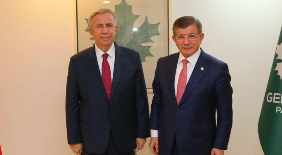 Mansur Yavaş'tan Davutoğlu'nu ziyaret etti