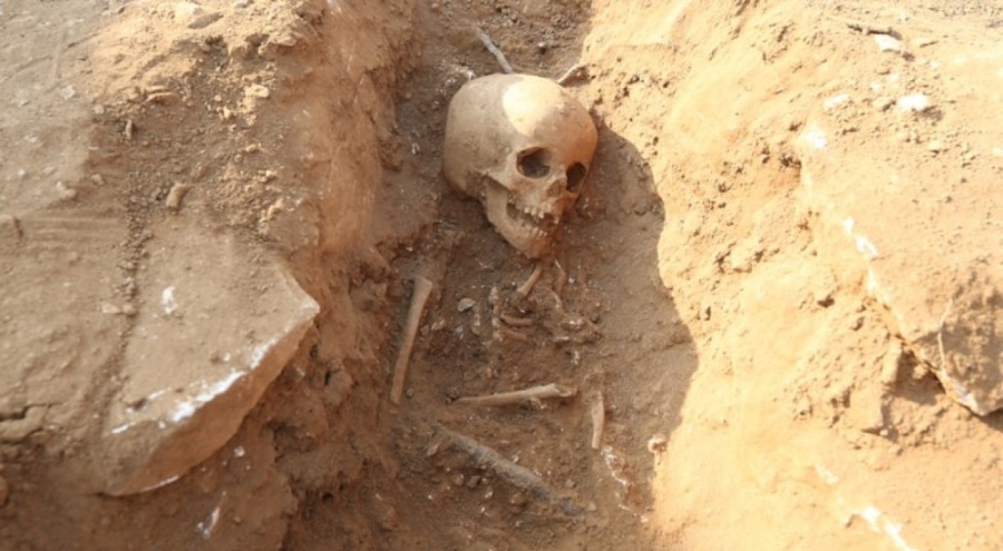 Diyarbakır'da 54 çocuğun gömülü olduğu mezarlık bulundu