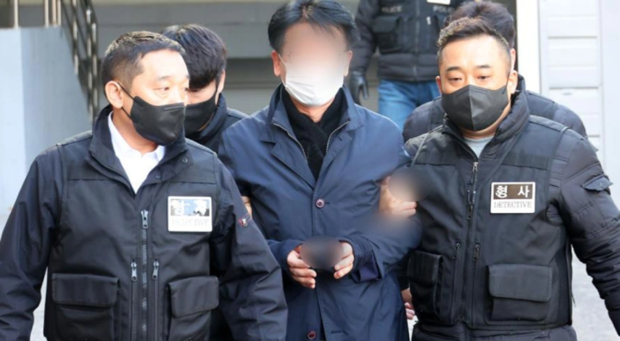 Boynundan bıçaklanan ana muhalefet liderinden iyi haber