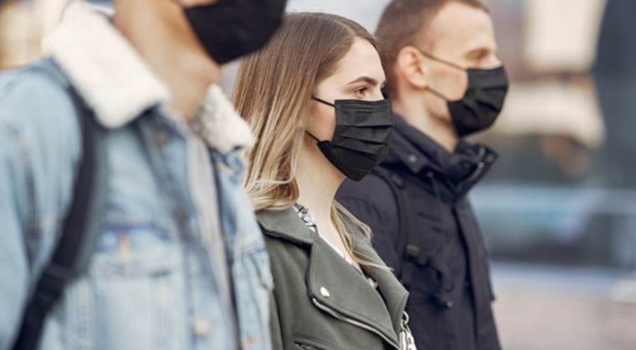 Uzmanı açıkladı: Yoğun bir salgın var, maske takmanın tam zamanı!