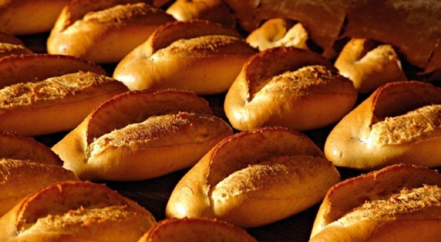 Ankara'da halk ekmeğe de zam yapıldı