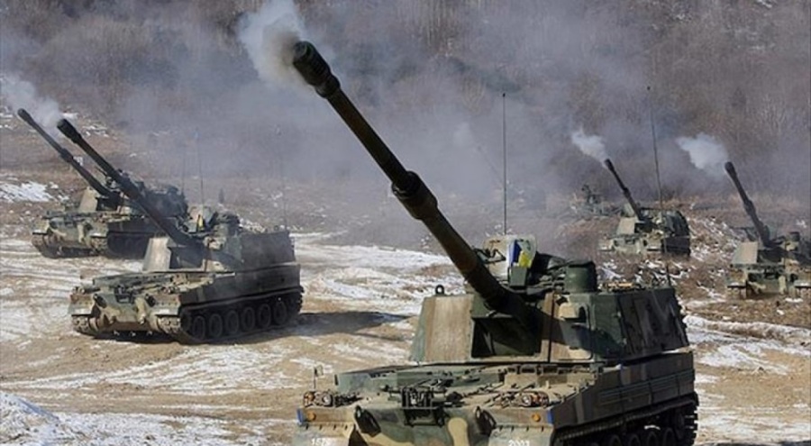 Kuzey Kore'de tansiyon yüksek! 200 top mermisi ateşlediler