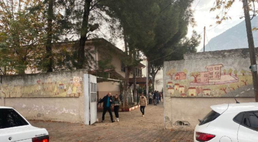 İlkokulda yangın paniği!