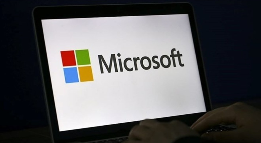 Microsoft, zirvedeki isimle yaklaşıyor