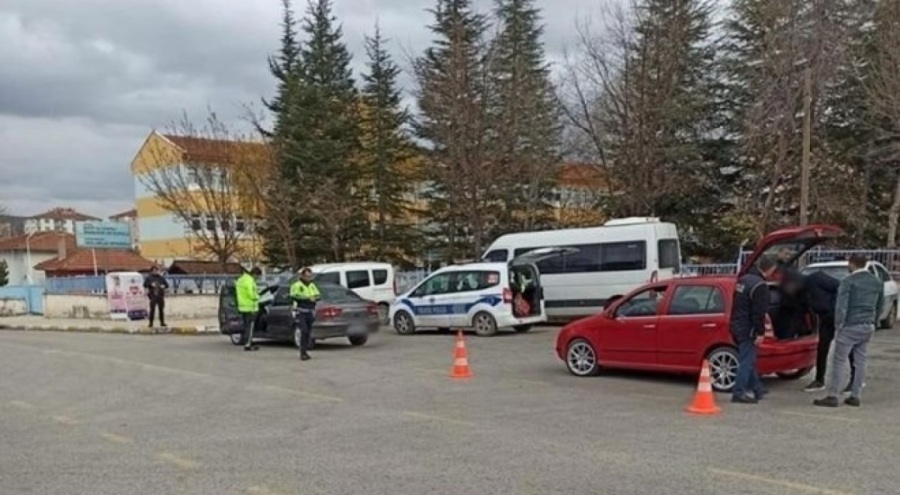 Asayiş uygulaması: 17 silah ele geçirildi