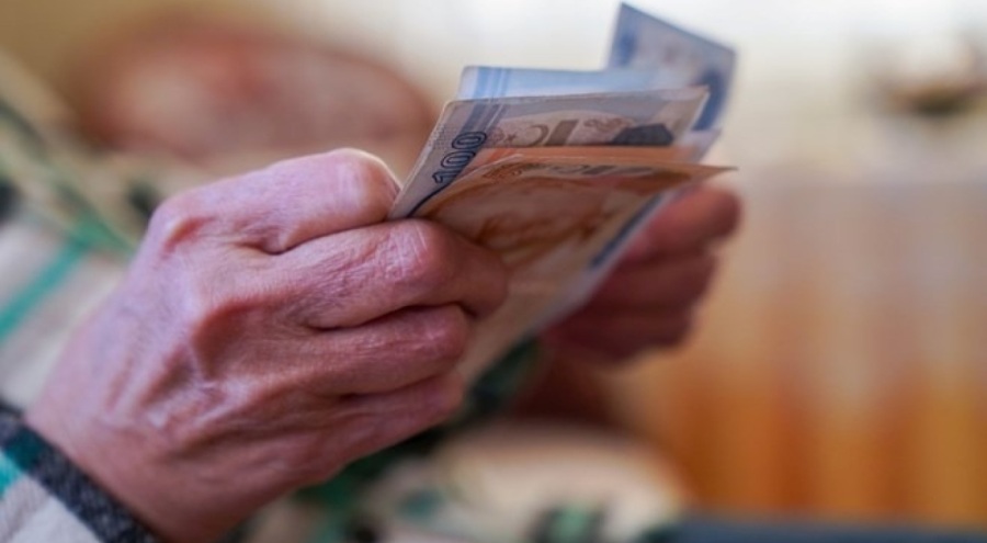 Emeklinin gözü zam oranına çevrildi: Hangi formüller konuşuluyor?