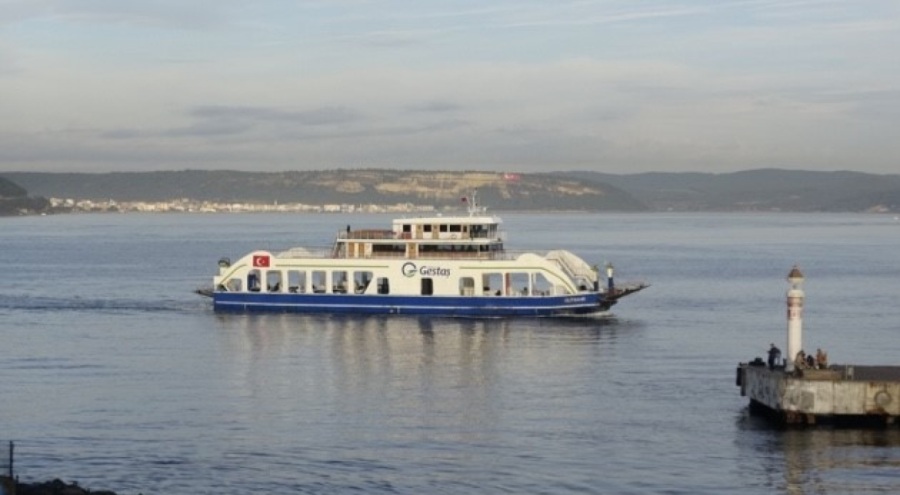 Çanakkale-Eceabat hattında bazı feribot seferleri iptal edildi