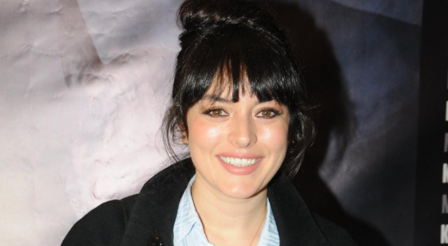 Ezgi Mola'dan oğluna konser: Kopuyoruz