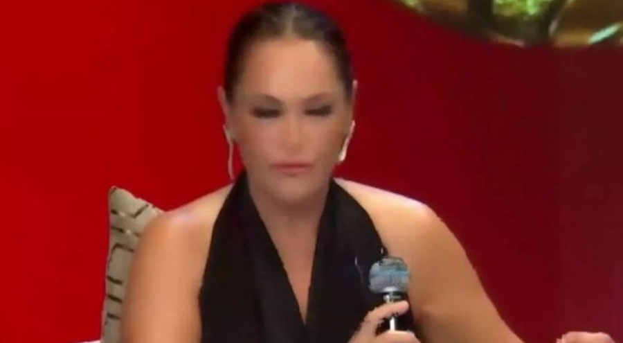 Hülya Avşar'dan 'filtre' tepkisi geldi: Asıl ben mağdurum!