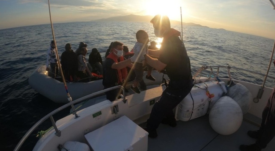 Edirne'de 14 düzensiz göçmen yakalandı