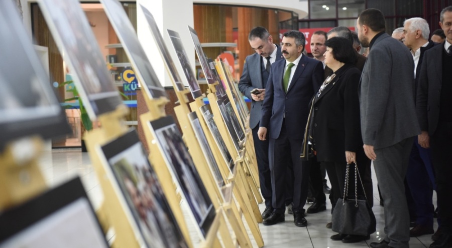 Yıldırım'da Sadık Ahmet'in anısına program düzenlendi