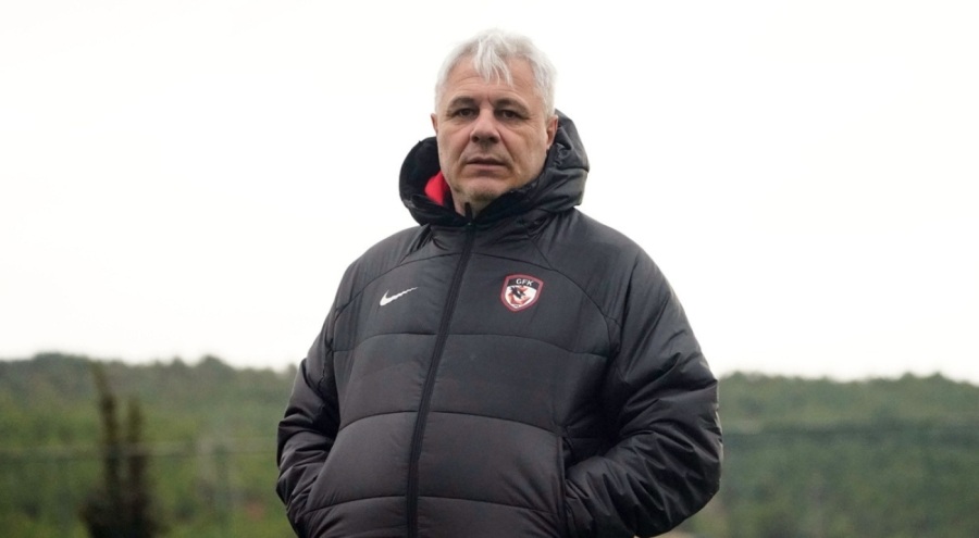 Gaziantep FK Teknik Direktörü Marius Sumudica hastaneye kaldırıldı