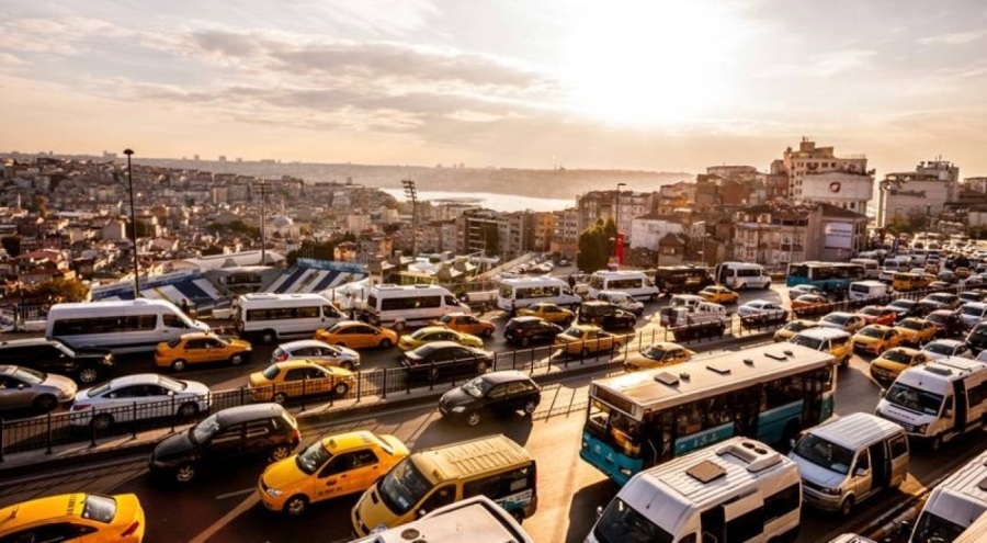İstanbul'da toplu taşımaya zam geldi!