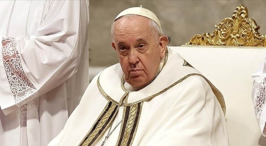 Papa'dan taşıyıcı anneliğe sert çıkış: 'Aşağılık'