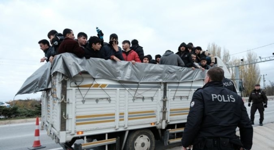 Kırklareli'nde 60 düzensiz göçmen yakalandı