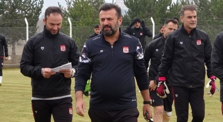 Bülent Uygun'dan Galatasaray maçı öncesi 'ofsaytımsı' yanıt