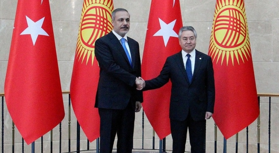 Bakan Fidan, Kırgızistanlı mevkidaşı ile görüştü