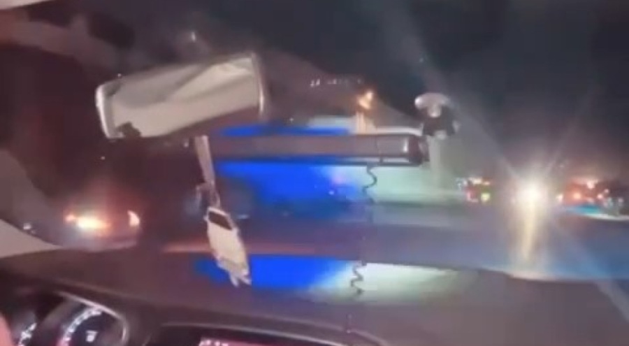Bursa'da çakar takarak polisçilik oynayan sürücüye ceza!