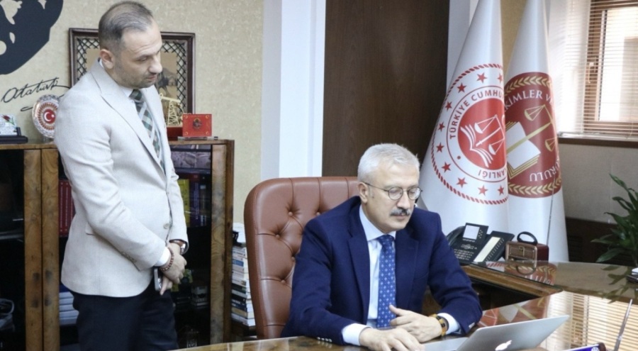 Bursa Cumhuriyet Başsavcısı Solmaz "Yılın Fotoğrafları" oylamasına katıldı
