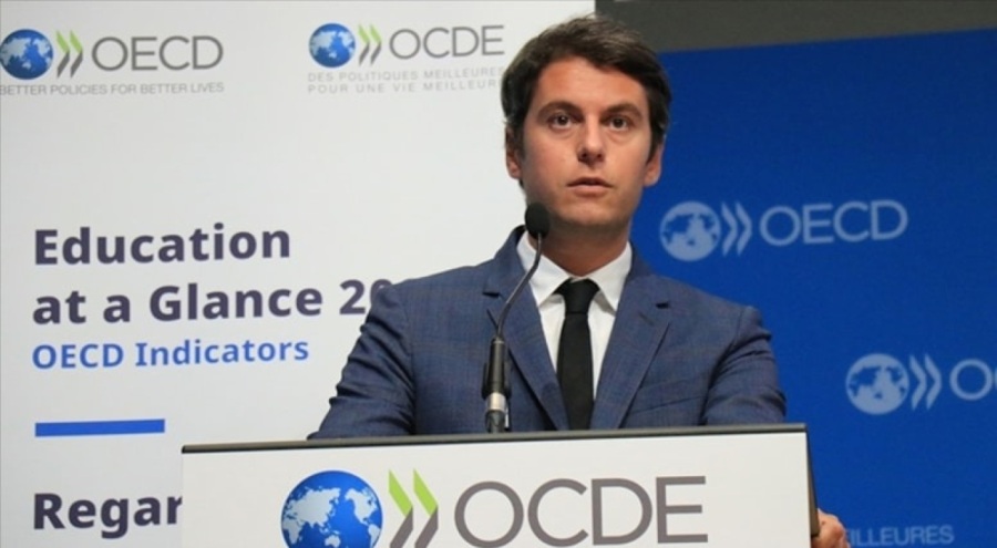 Fransa'da genç başbakana düşük destek!