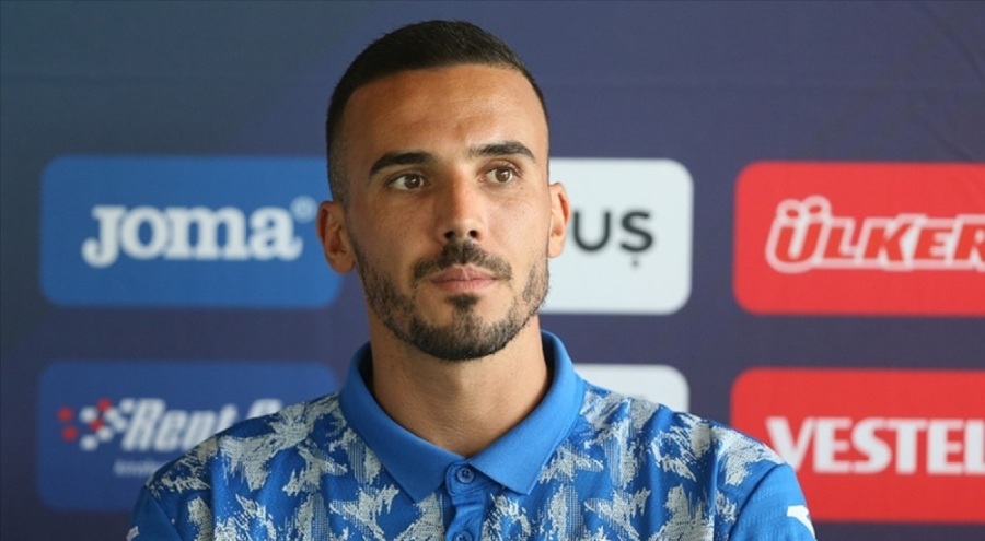 Trabzonspor, Kourbelis'i borca karşılık Karagümrük'e kiraladı