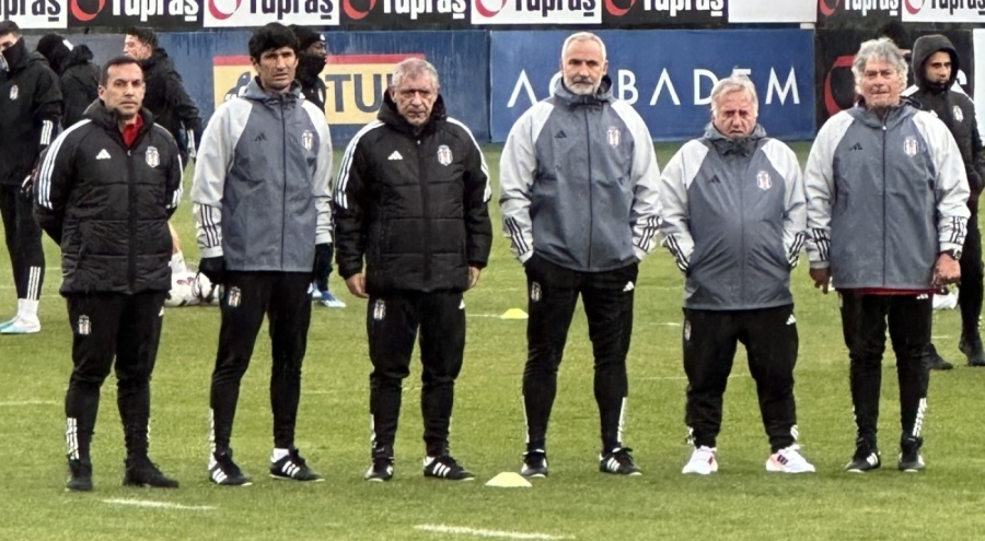 Fernando Santos ilk idmanına çıktı