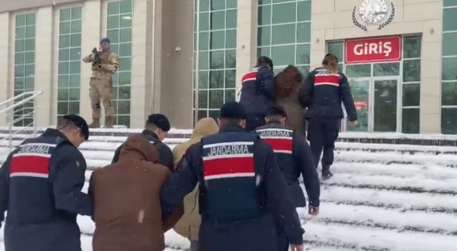 DEAŞ operasyonu: 3 zanlı yakalandı