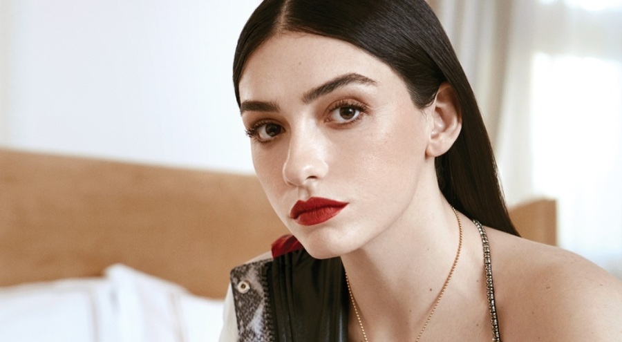 Hazar Ergüçlü'den ilişki itirafı! "Yanlış kişileri seçtiğim oldu!"