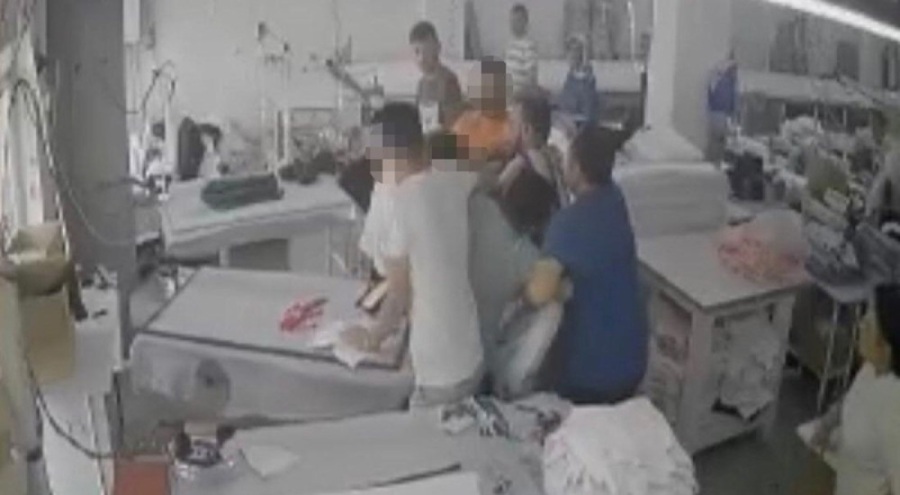 "Yüzüme kumaş attın" kavgası