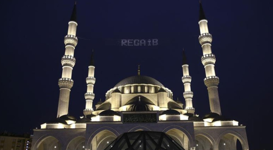 Regaip Kandili'nde neler yapılır? Regaip Kandili duası nasıl okunur?