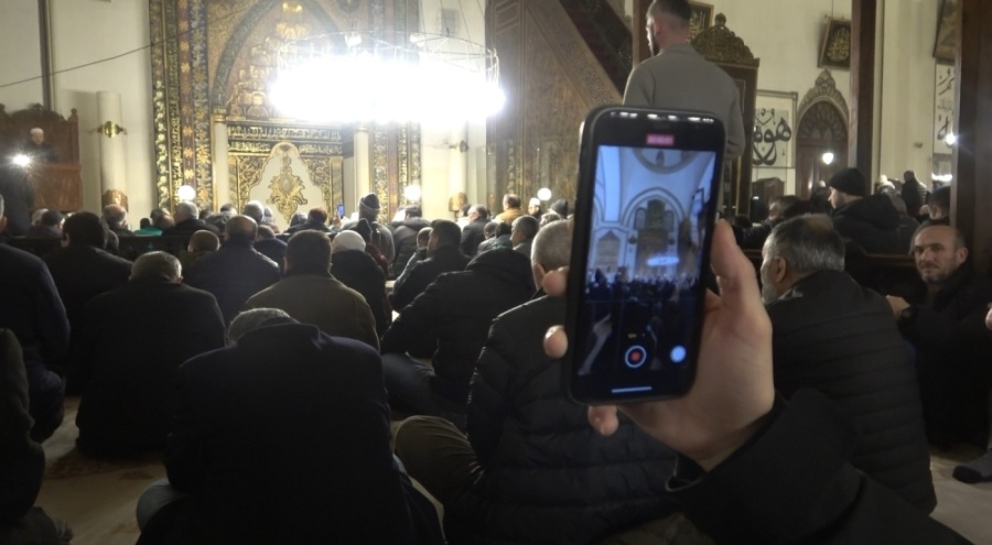 Regaip Kandili'nde Bursalılar Ulu Cami'ye gitti!