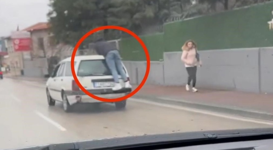 Bursa'da trafikte tehlikeli anlar!