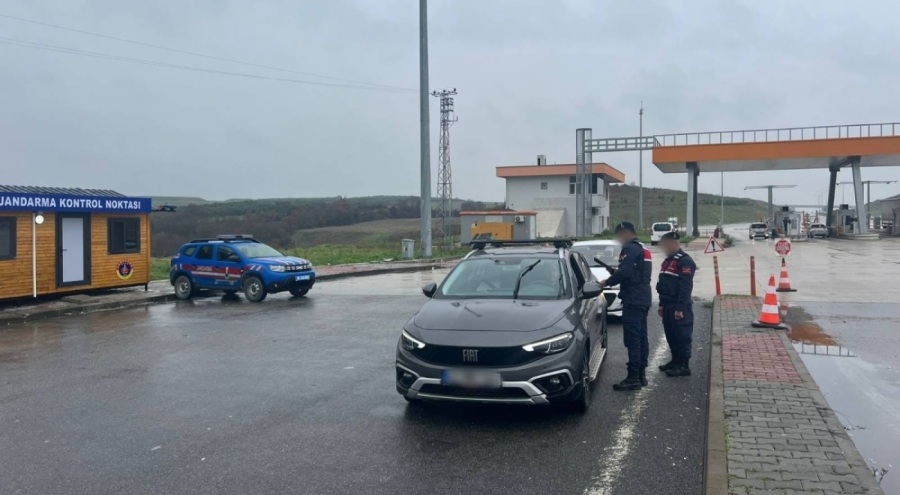 Bursa'da jandarmadan "Huzur ve Güven" uygulaması: 55 kişiye yakalama
