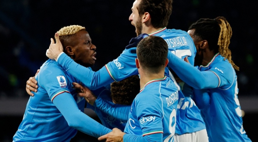 Napoli, Salernitana'yı uzatmada mağlup etti