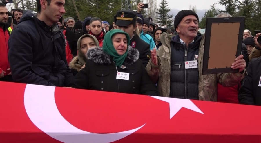 Şehit babası: Seninle gurur duyuyorum oğlum