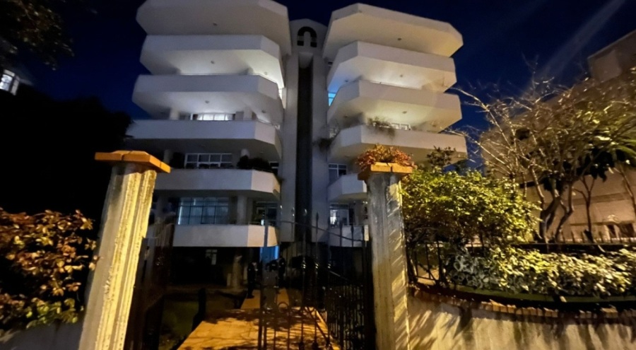 Bursa'da feci ölüm! Apartman boşluğuna düşüp hayatını kaybetti