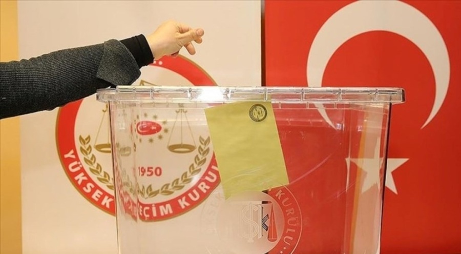 Partilerin yerel seçim mesaisi! Adaylar tek tek açıklanıyor