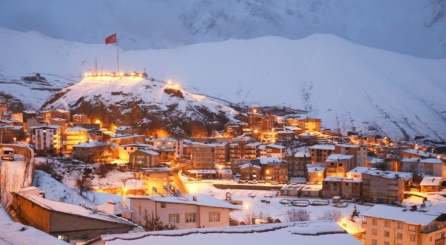 Hakkari 183 santimlik kar kalınlığı ile zirvede yerini aldı