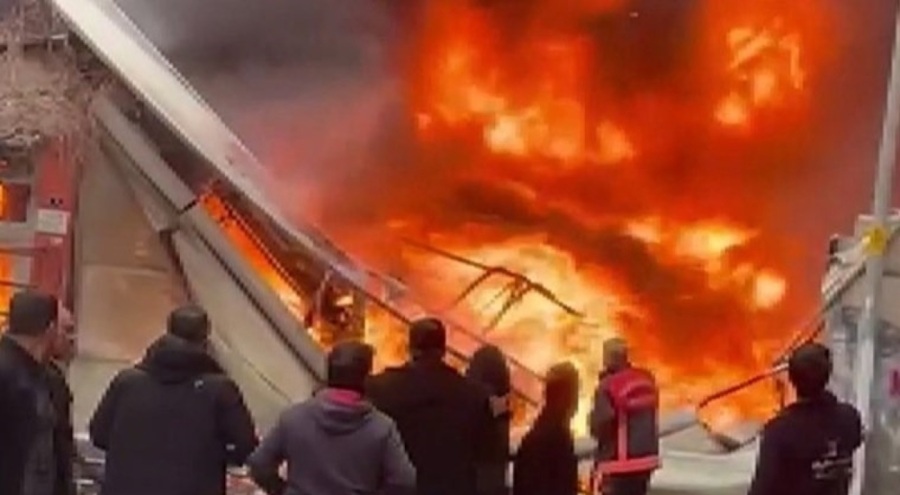 Korkutan depo yangını!