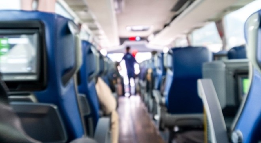 Otoyol geçiş ücreti otobüs  yolcusundan alındı!