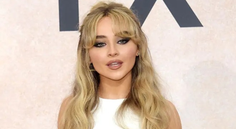Sabrina Carpenter tarzıyla dikkat çekti!