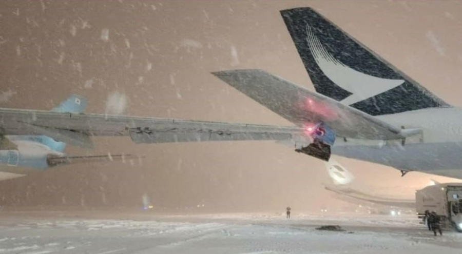 Japonya'da yeni kaza! İki yolcu uçağı çarpıştı