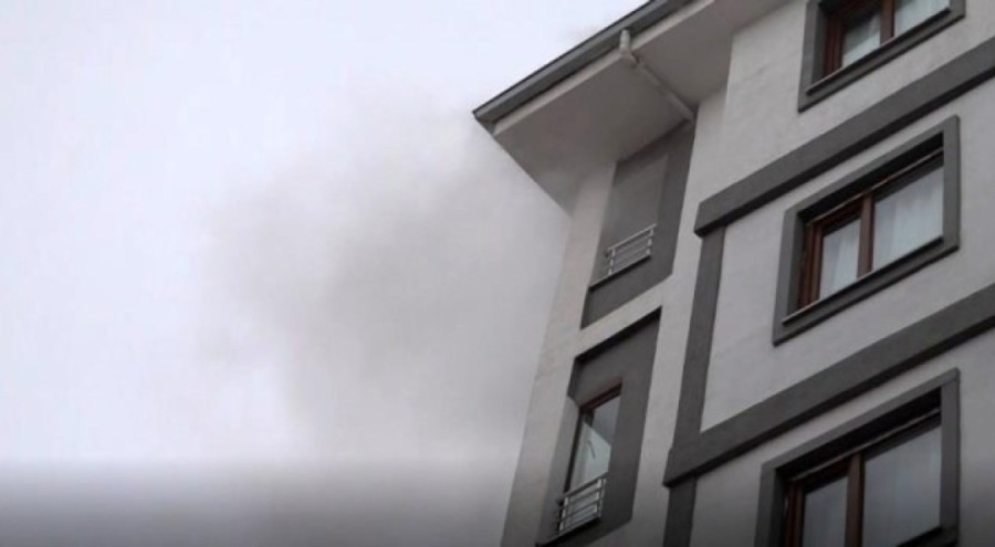 Van'da korkutan yangın