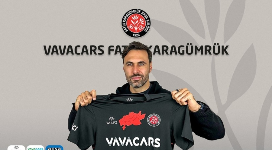 Fatih Karagümrük ünlü İtalyan kaleci Salvatore Sirigu'yu renklerine bağladı
